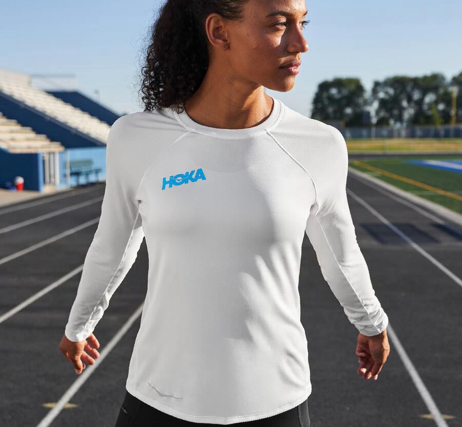 Top Hoka One One Mujer Blancos - Performance Long Sleeve - POEW28016